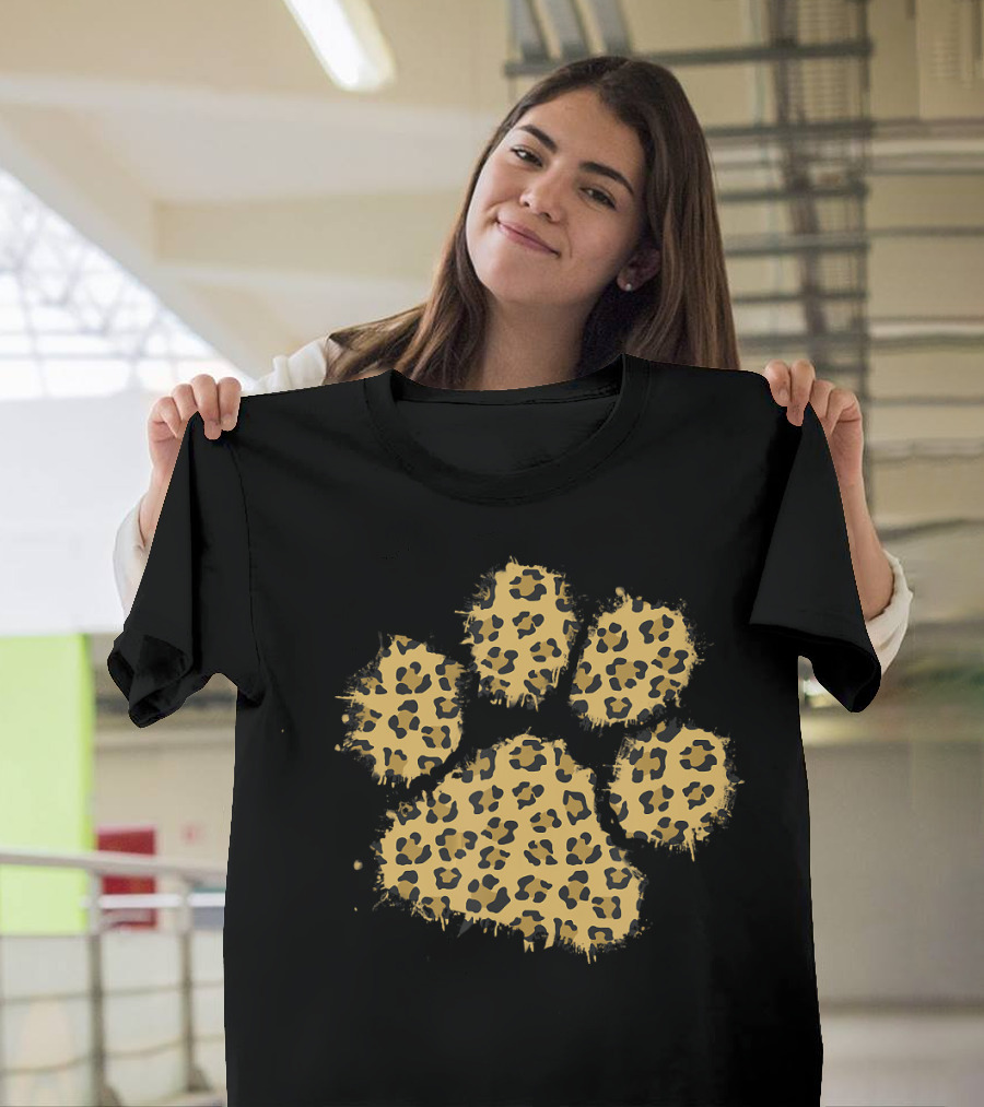 Cute Leopard Print Big Cat Paw T-Shirt