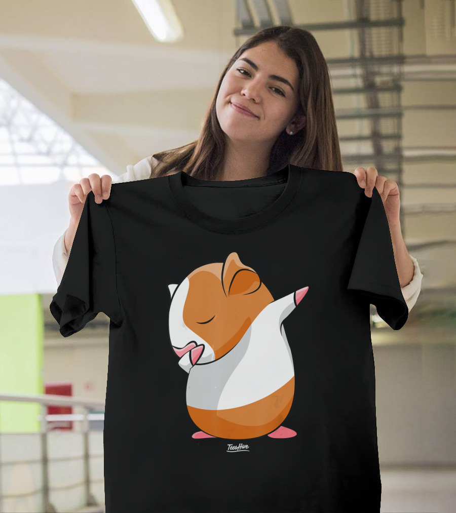 Dabbing Guinea Pig Dad Funny Guinea Pig Cute Animal Pose T-Shirt