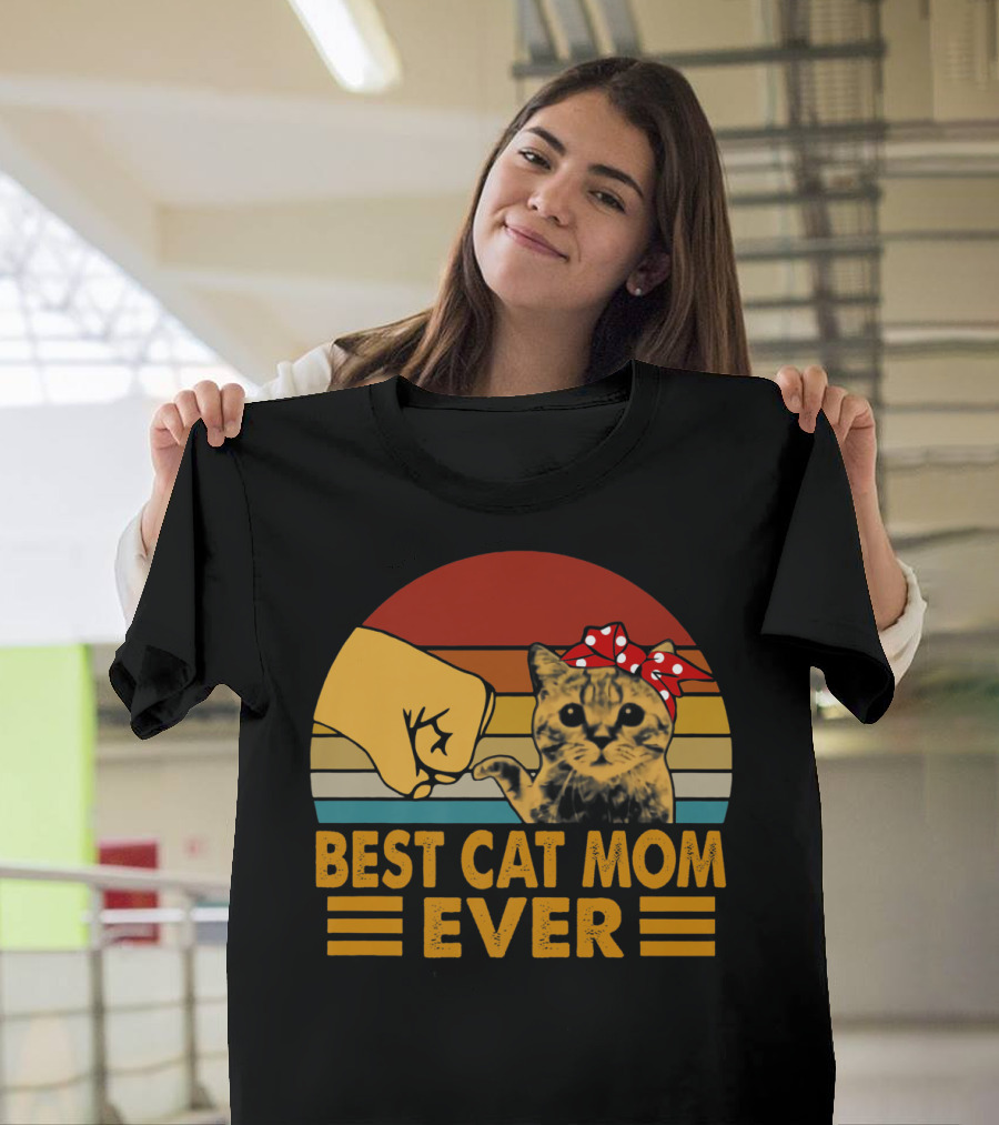 Best Cat Mom Ever Vintage Fist Bump With Cat Bow Stripes T-Shirt