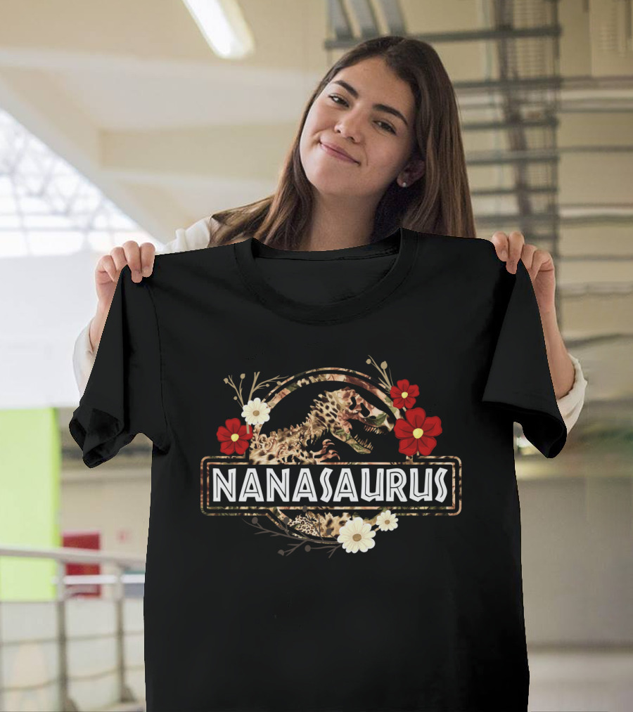 Nanasaurus Dinosaur Funny Nana Saurus Floral T-Shirt