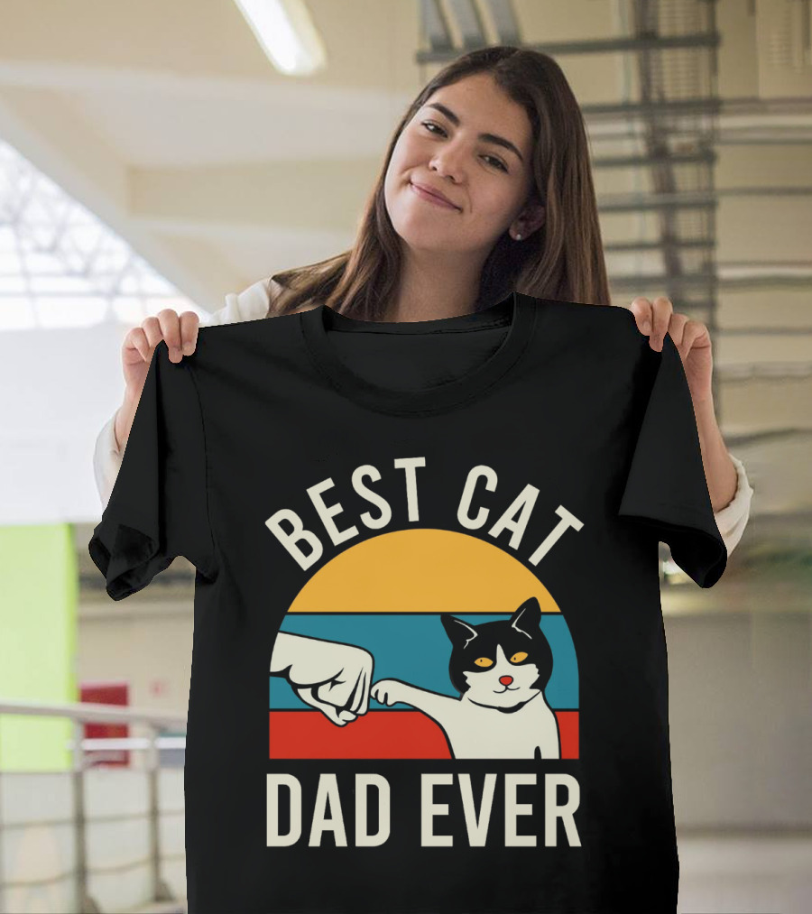 Best Cat Dad Ever Vintage Retro Cat Fist Bump Sunburst T-Shirt