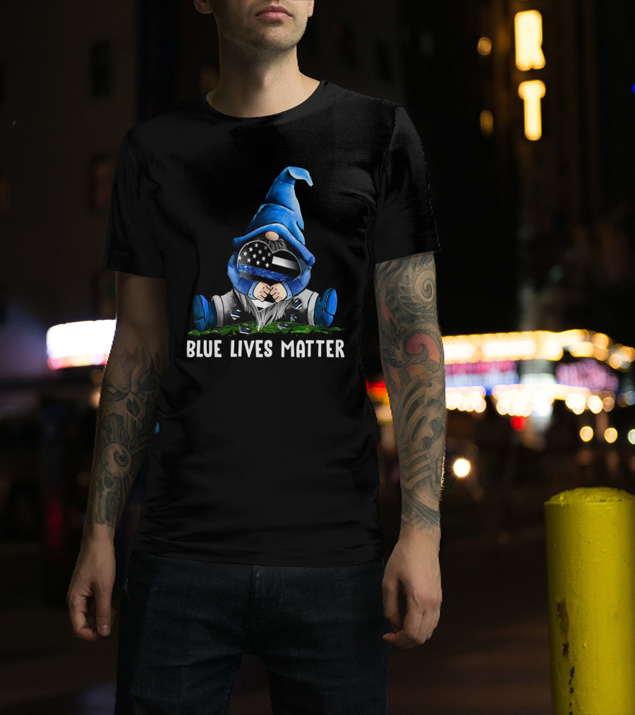 Blue Lives Matter Gnome Holding Thin Blue Line Flag T-Shirt