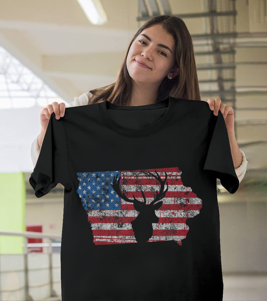 American Flag Iowa Deer Hunting Outline T-Shirt