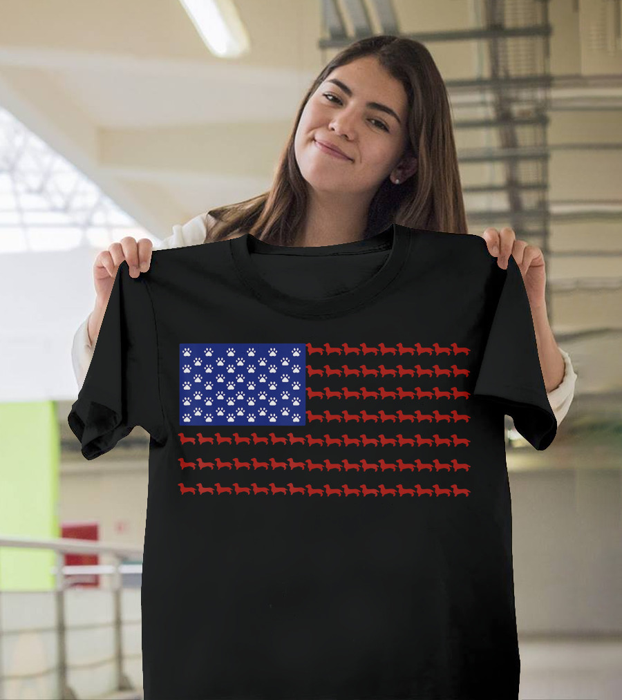 Dachshund American Flag Paw Prints Independence Day T-Shirt