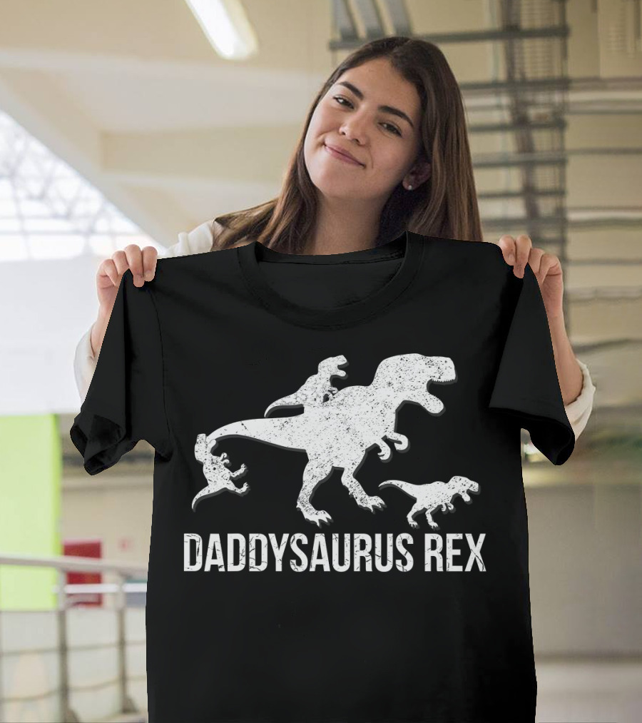 Daddysaurus Rex T-Rex Dinosaur with Baby Dinosaurs T-Shirt