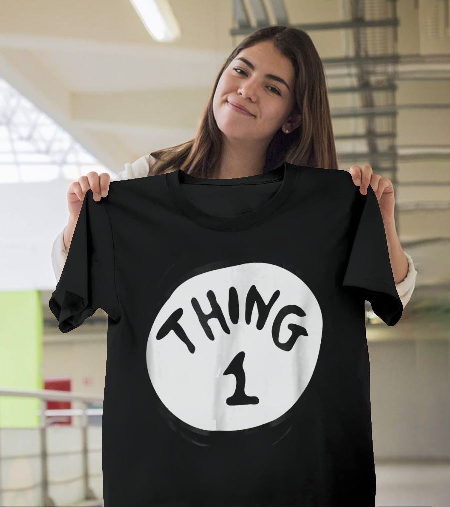 Dr Seuss Thing 1 Emblem Classic Red Circle T-Shirt