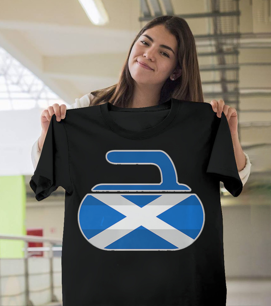 Vintage Scottish Flag Curling Stone Scotland T-Shirt