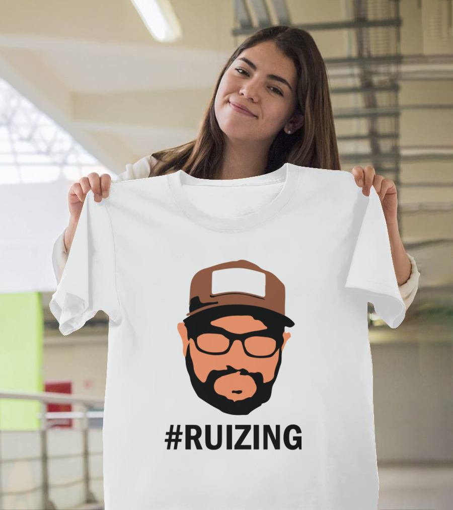 Ruizing Iconic Beard Glasses Cap Face T-Shirt