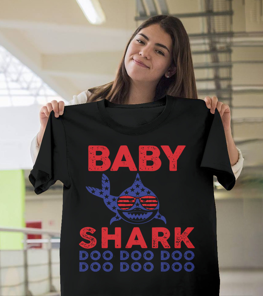 Baby Shark Doo Doo Doo American Sunglasses Starry T-Shirt