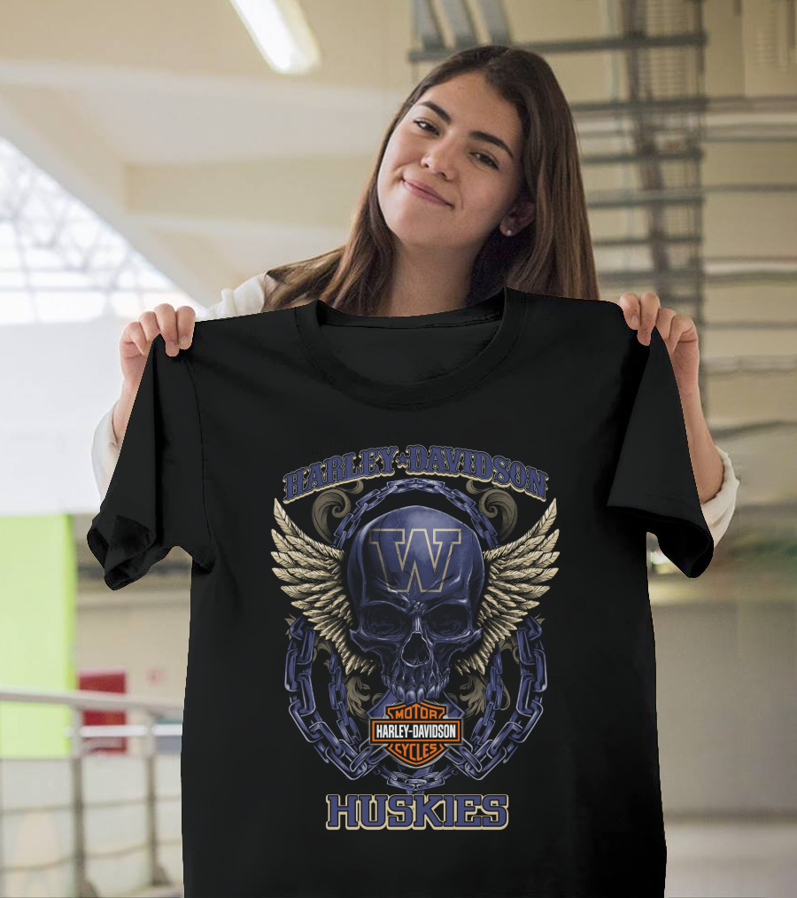 Harley Davidson Washington Huskies Skull Winged Logo Chain T-Shirt