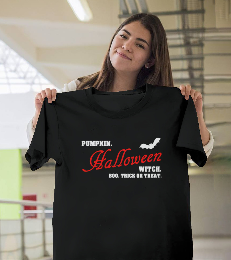 Halloween Pumpkin Witch Boo Trick or Treat with Bat T-Shirt
