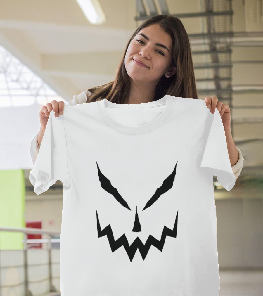Halloween Scary Pumpkin Face with Spooky Eyes and Jagged Smile for October Frights T-Shirt