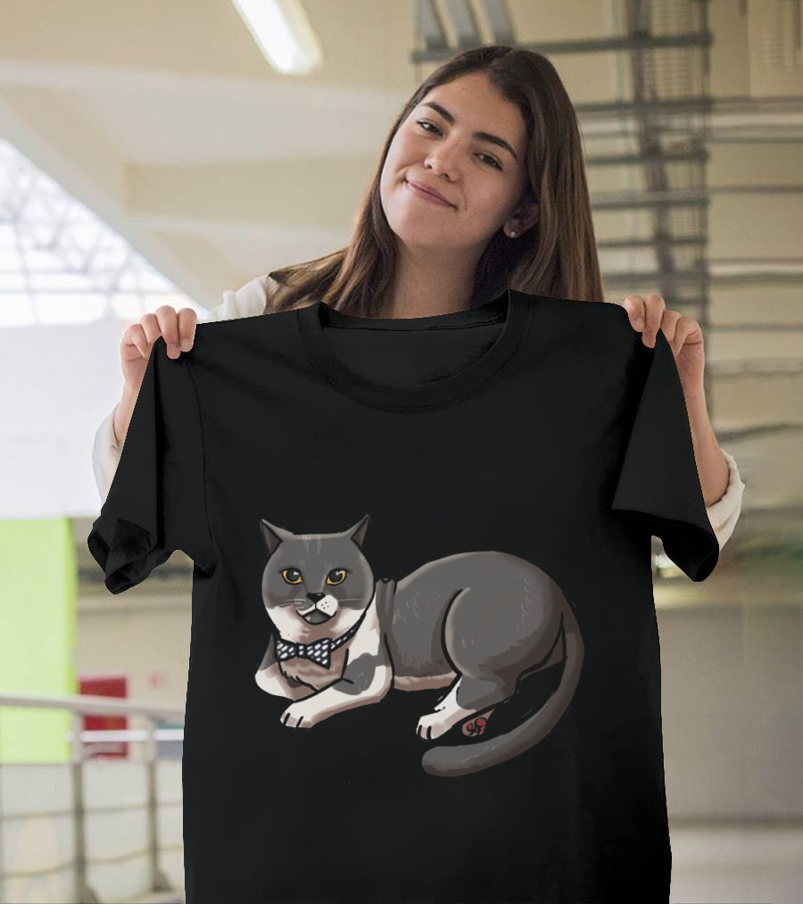 Smudge Cat with Polka Dot Bow Tie T-Shirt