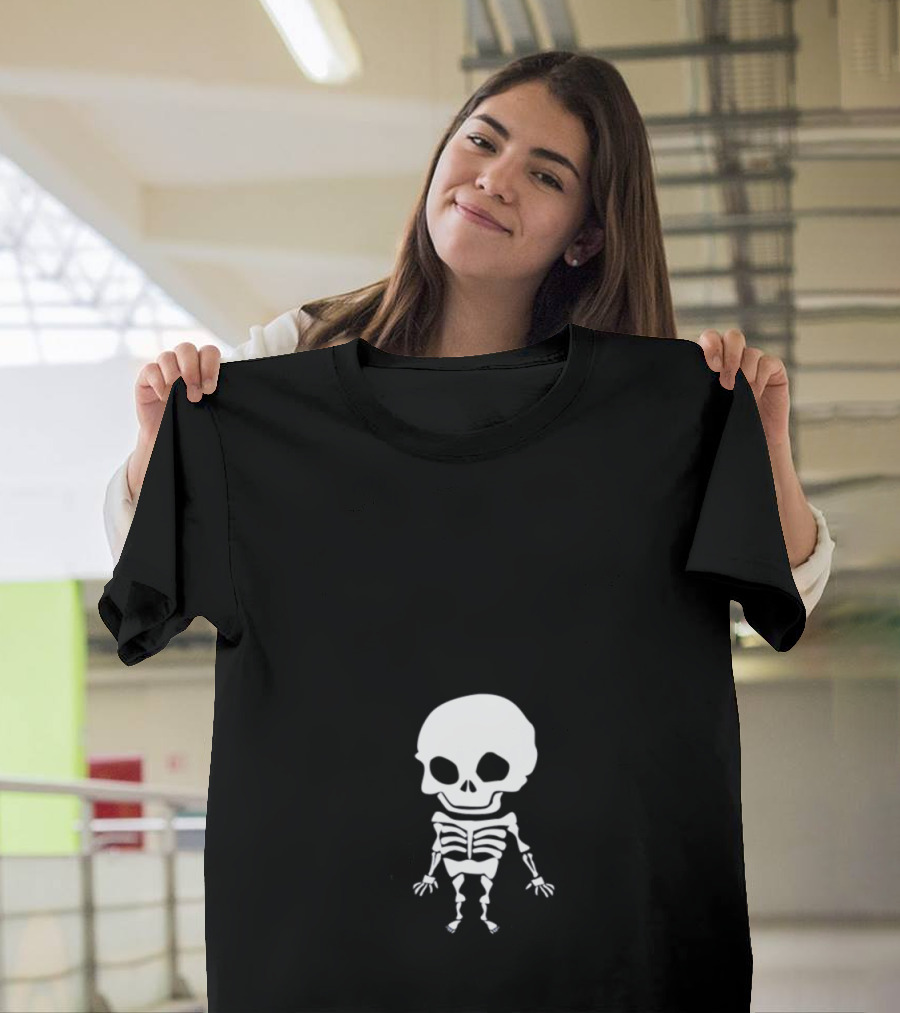 Cute Skeleton Baby Pregnant Announcement T-Shirt