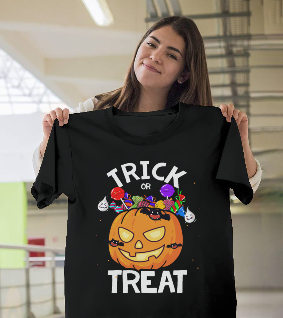 Trick or Treat Halloween Candy Pumpkin Mask T-Shirt