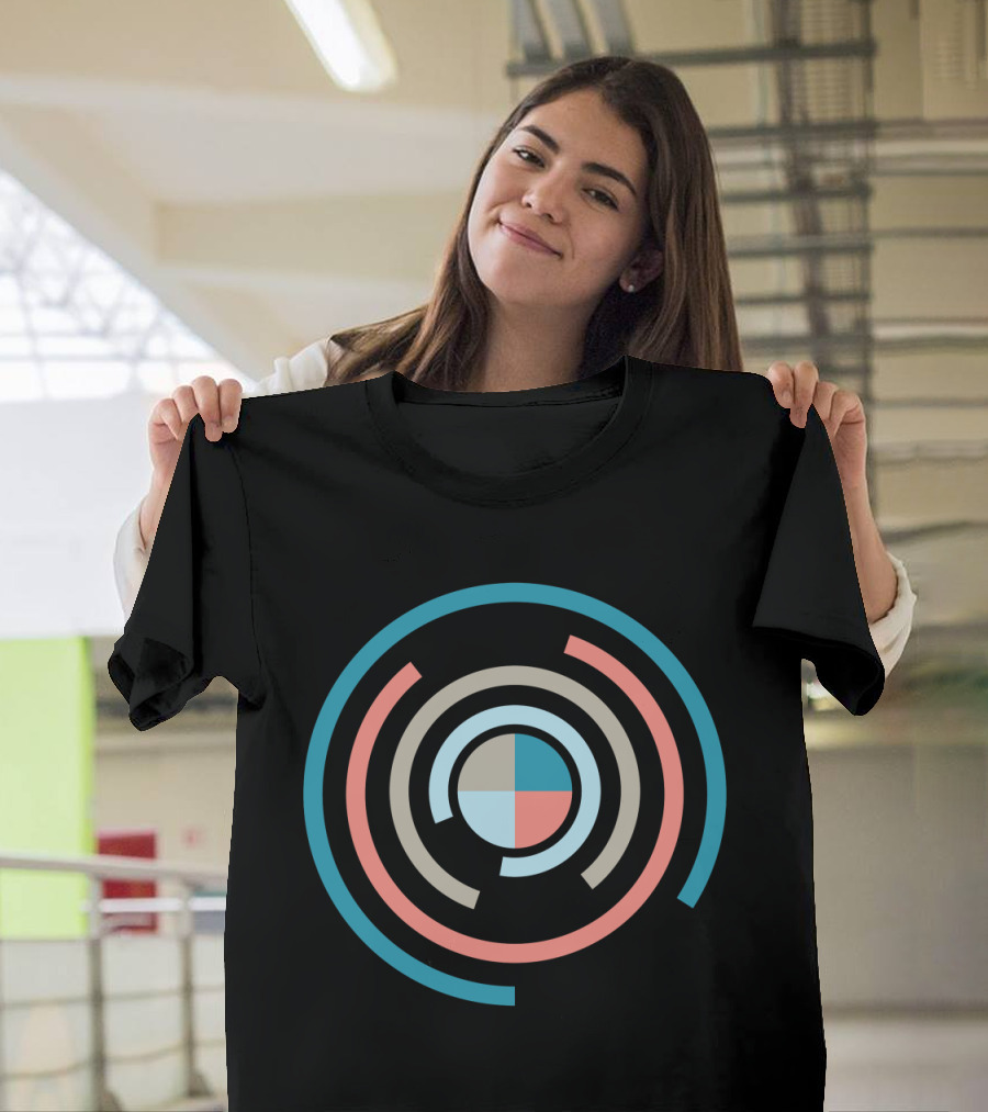 Colorful Concentric Geometric Circles with Quadrant Center T-Shirt