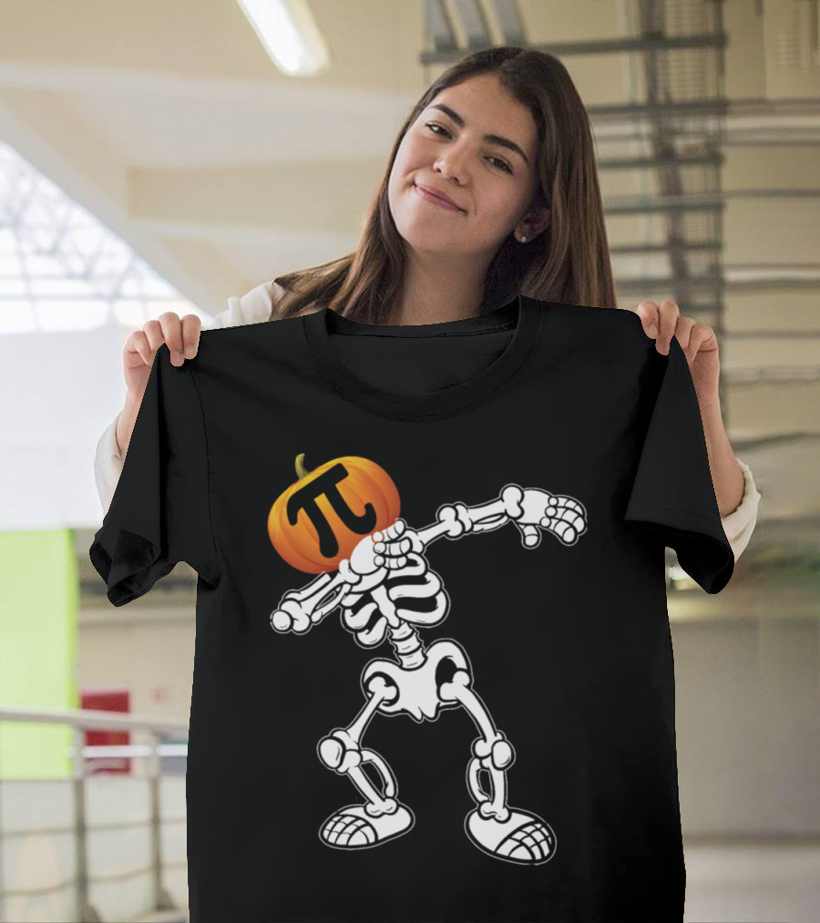 Halloween Math Pi Pumpkin Head Skeleton Dabbing T-Shirt