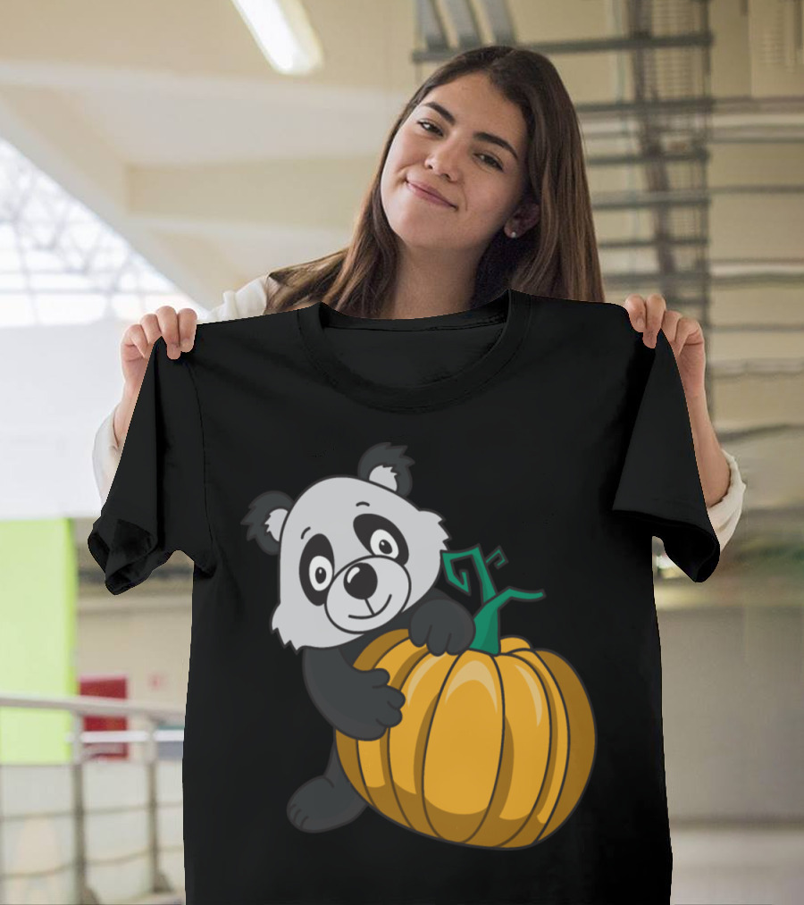 Panda Bear Hugging Halloween Pumpkin T-Shirt