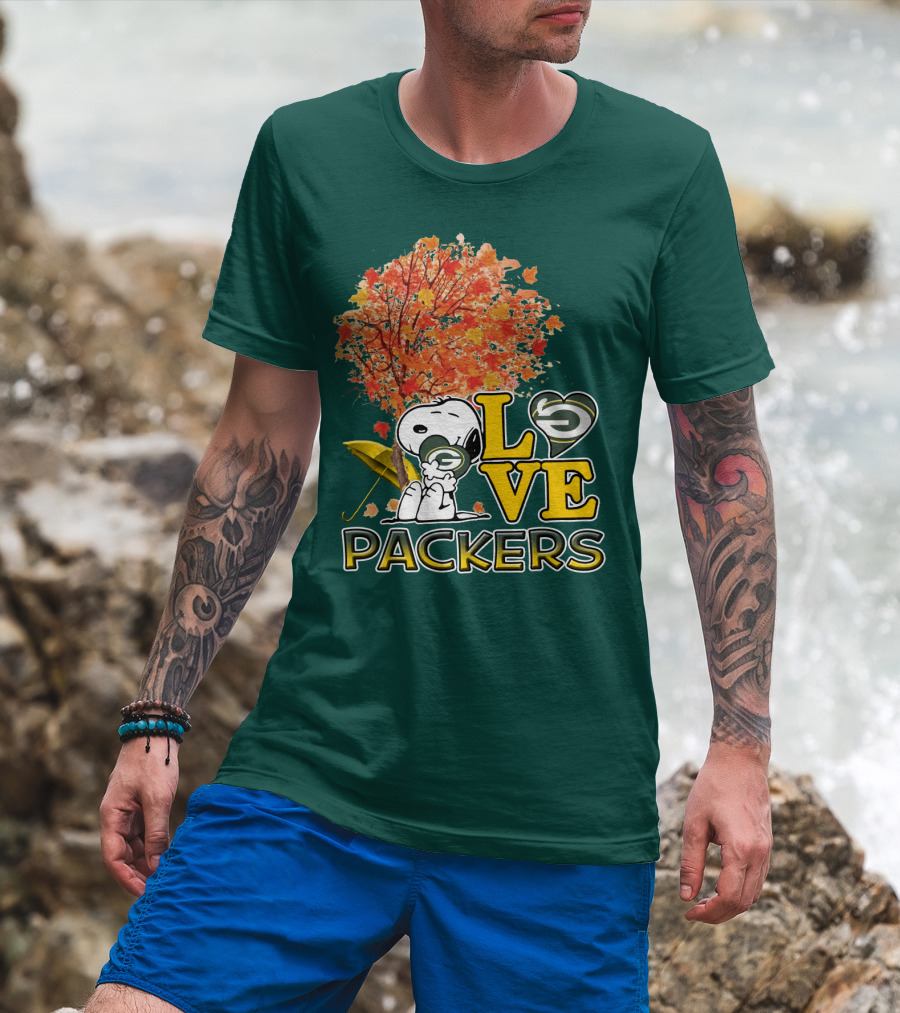 Love Packers Snoopy Green Bay Packers Autumn Tree T-Shirt