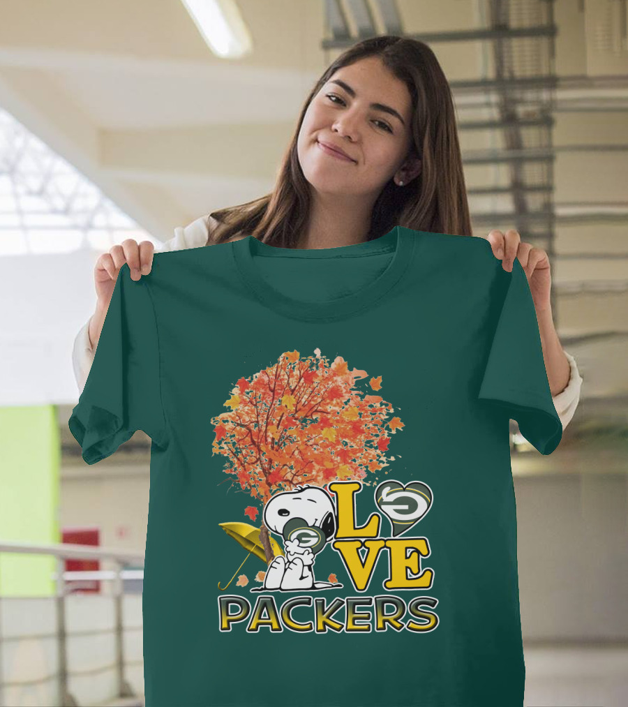 Love Packers Snoopy Green Bay Packers Autumn Tree T-Shirt