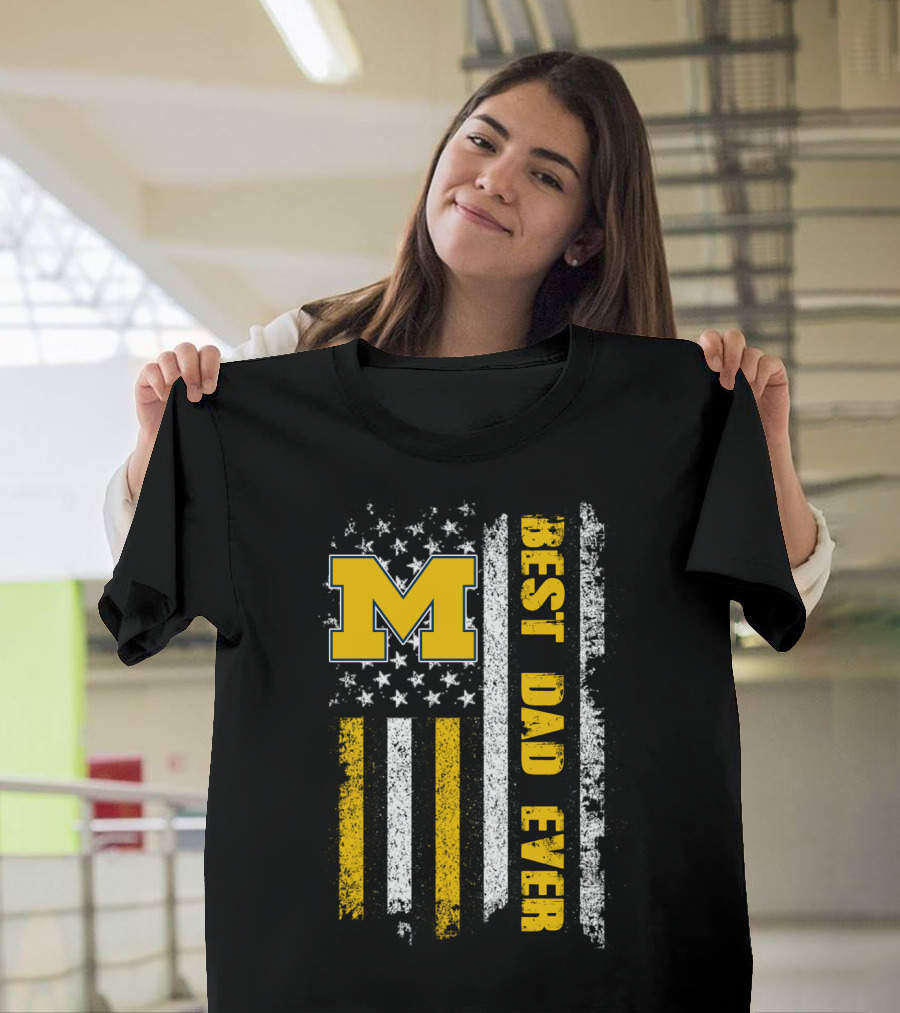 M Flag Best Dad Ever Evd 099 T-Shirt