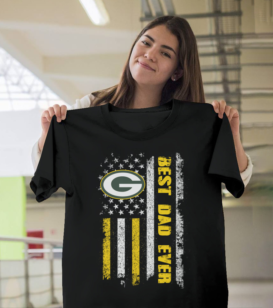 Green Bay Packers Best Dad Ever Vintage American Flag T-Shirt