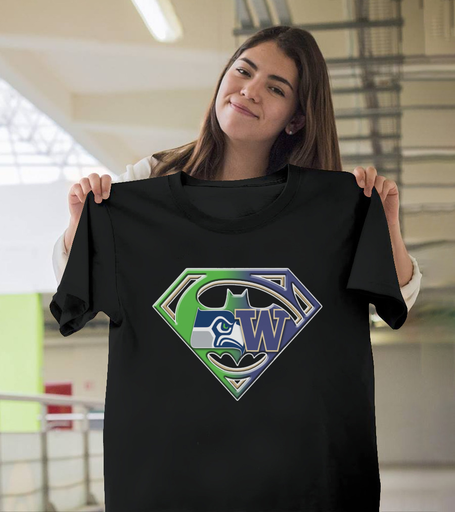 Superman Logo Seattle Seahawks Washington Huskies Bat 111 T-Shirt