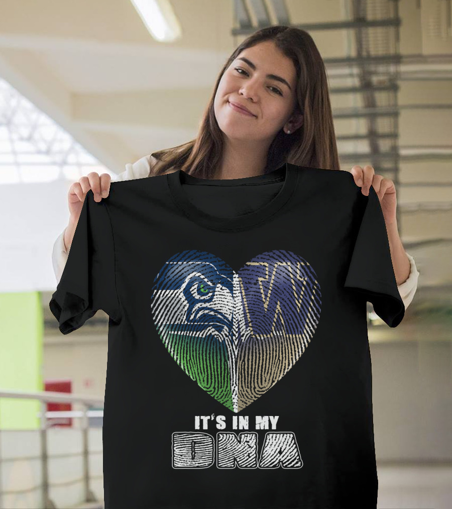 It's In My Dna Seahawks Huskies Heart T-Shirt
