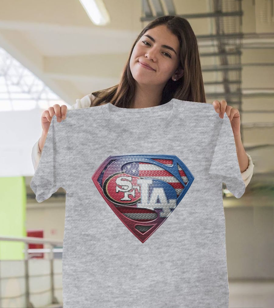 Sf La Superman Shield American Flag Hintergrund T-Shirt