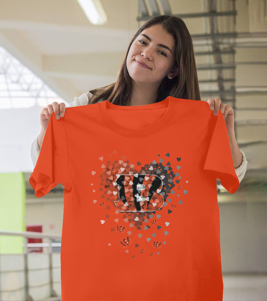 Cincinnati Bengals Heart T-Shirt