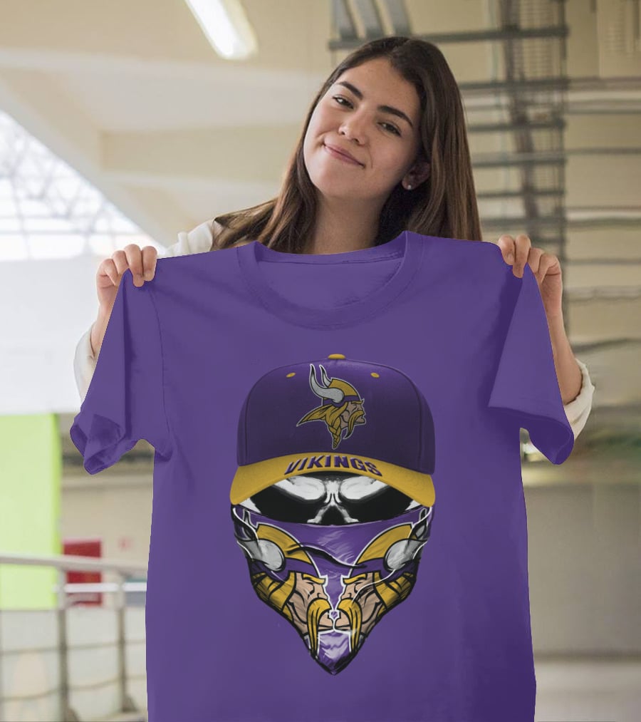 Minnesota Vikings Vikings Logo Hat And Mask Combo T-Shirt
