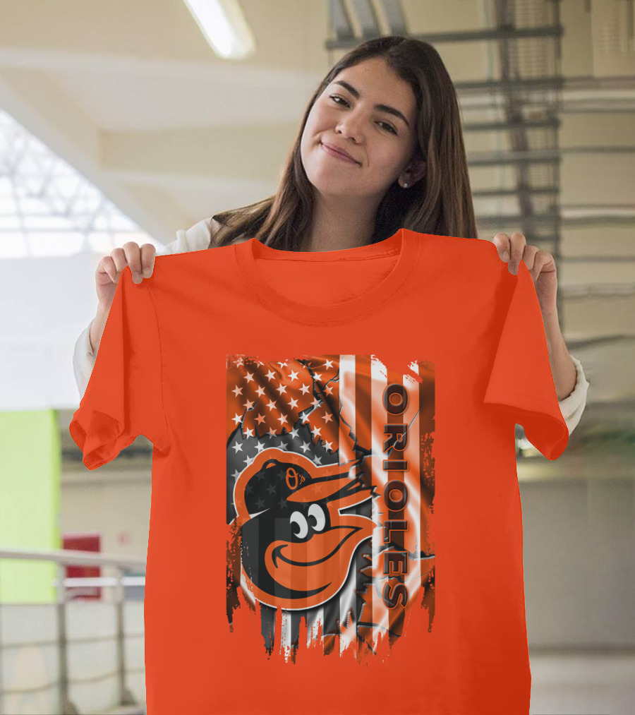 Baltimore Orioles American Flag Bird T-Shirt