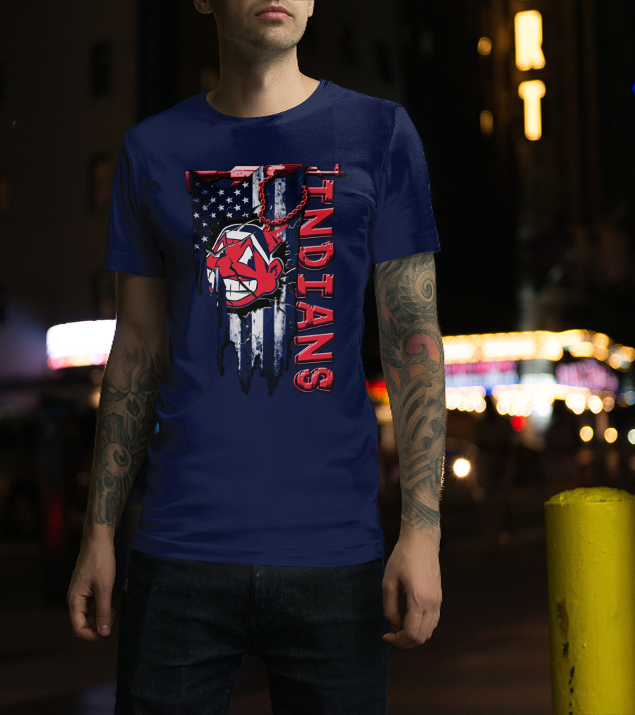 Cleveland Indians Vintage Chief Wahoo With American Flag And Red Chain T-Shirt
