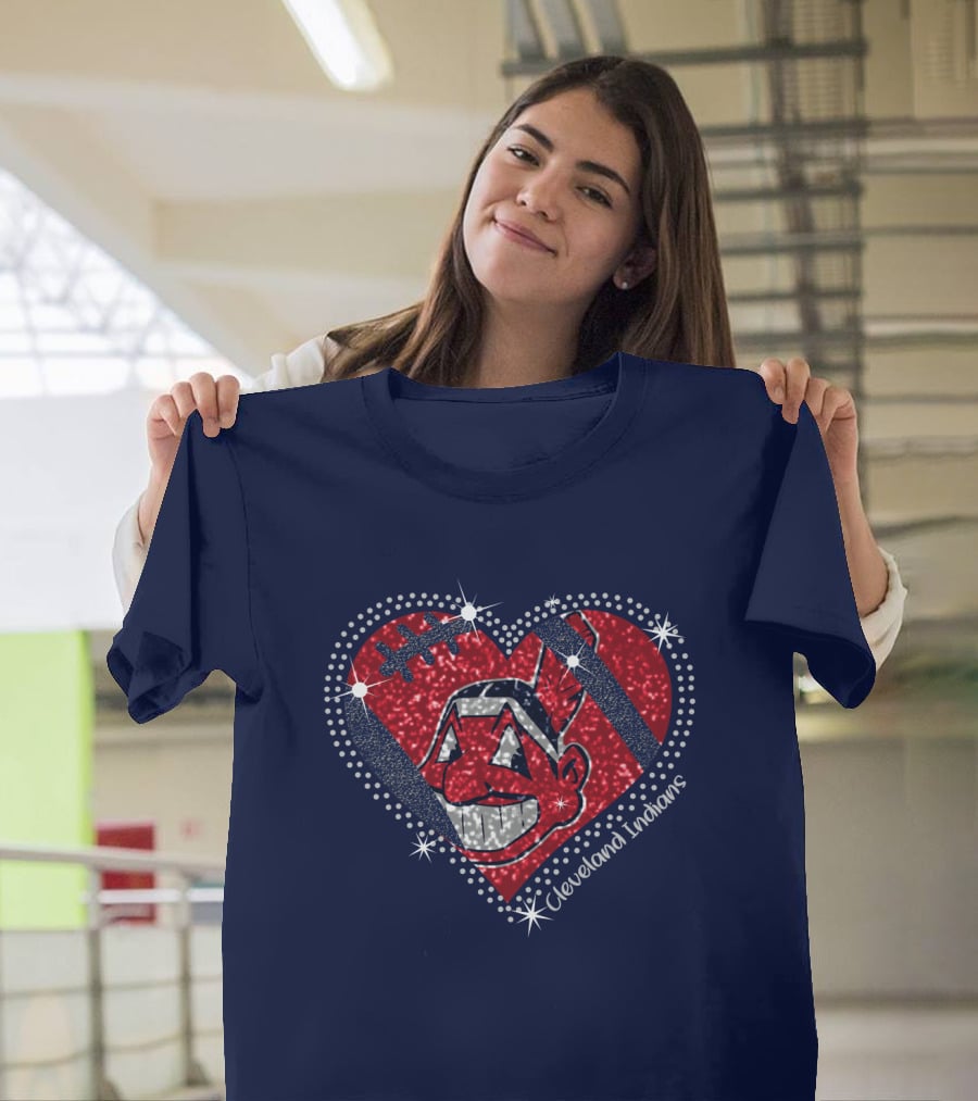 Cleveland Indians Heart Design With Effect T-Shirt