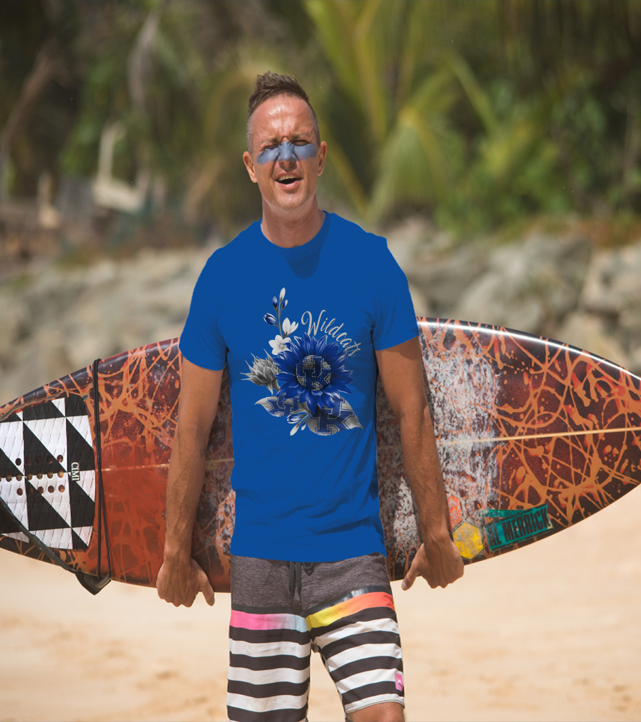 Wildcats Kentucky Blue Flowers K T-Shirt