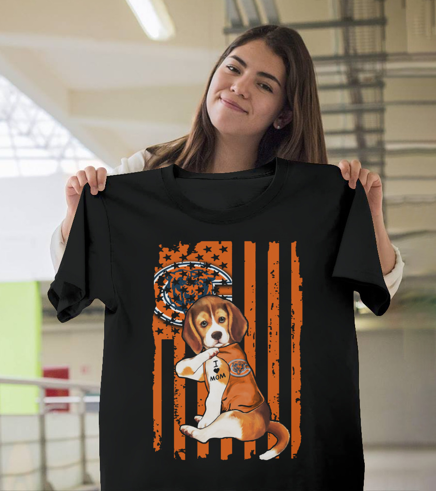 Beagle Chicago Bears I Love Mom Football T-Shirt