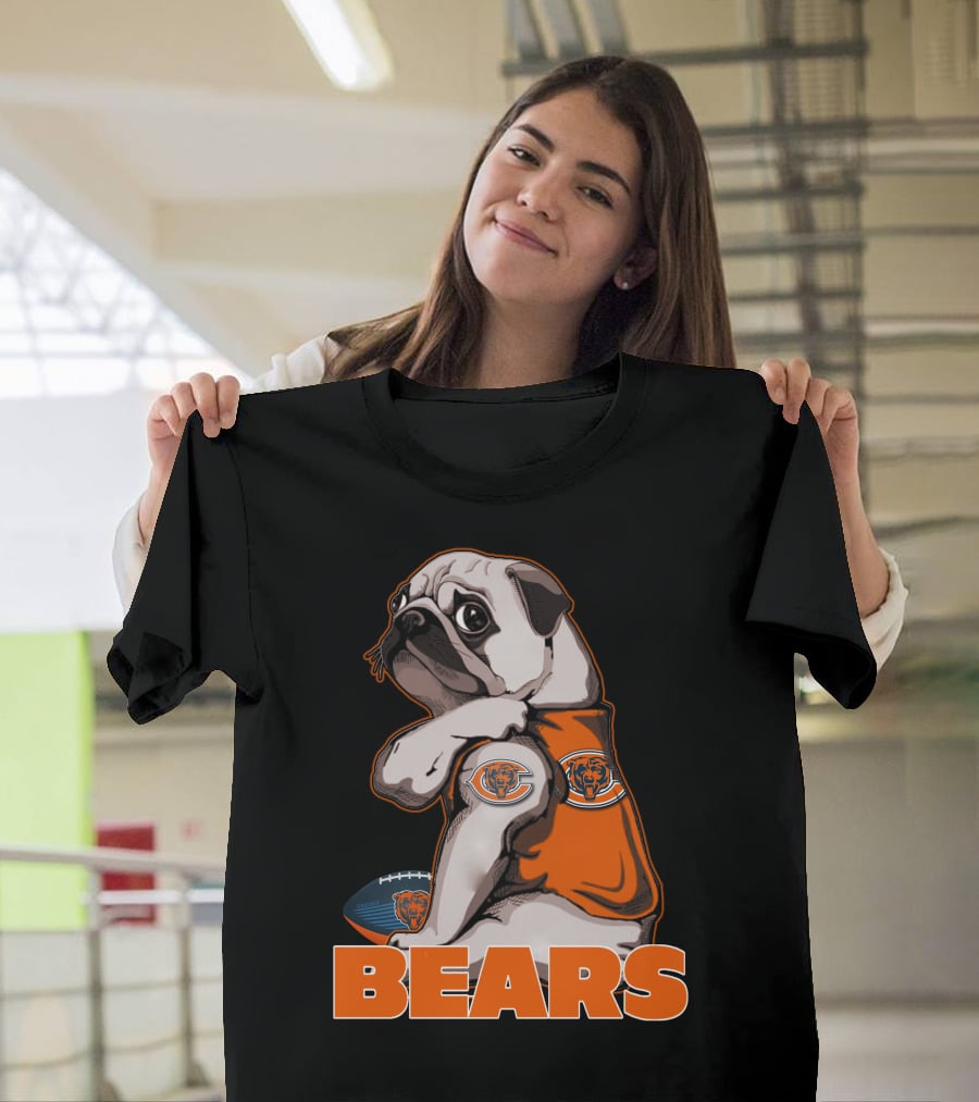 Pug Mascot With Chicago Bears Football T-Shirt