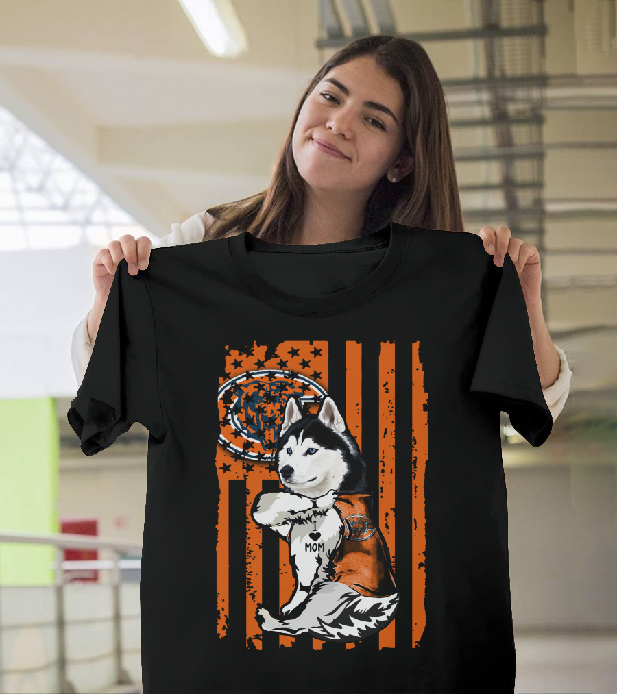 Siberian Husky Chicago Bears Fanatic Mom T-Shirt