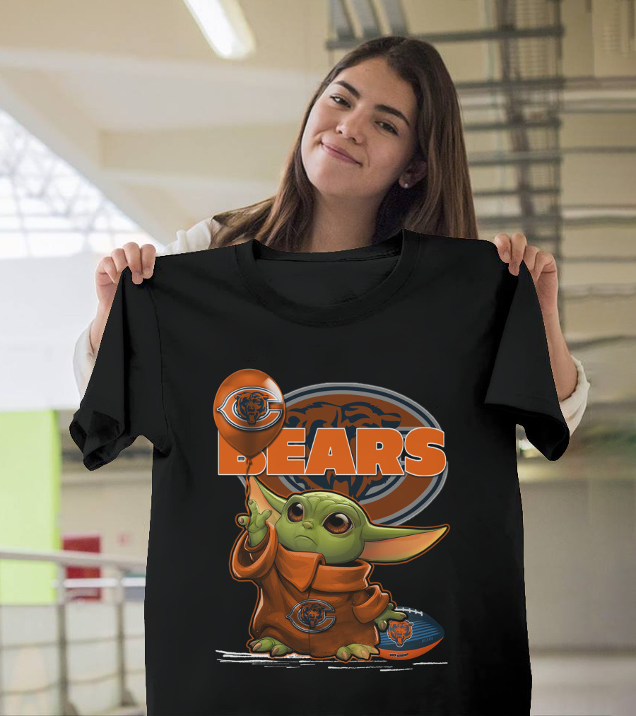 Yoda BEARS Chicago Football Balloon And Jersey T-Shirt