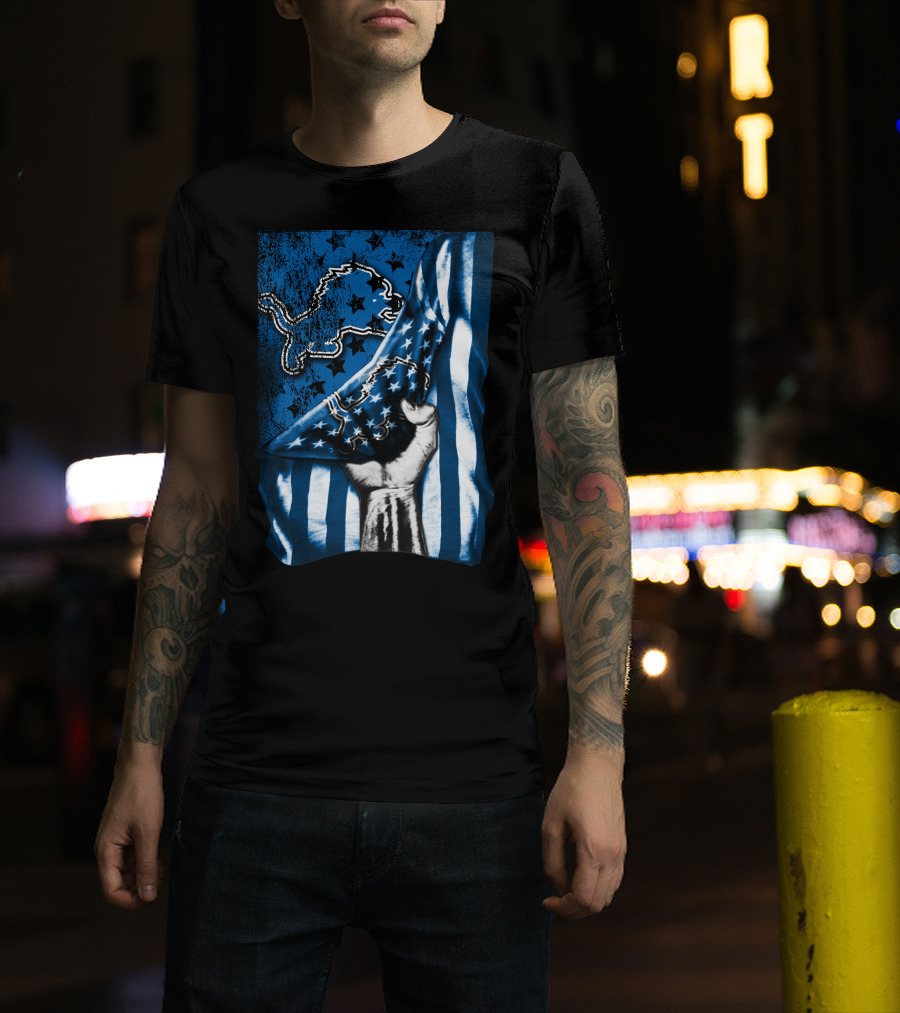 DETROIT LIONS American Flag Fist T-Shirt