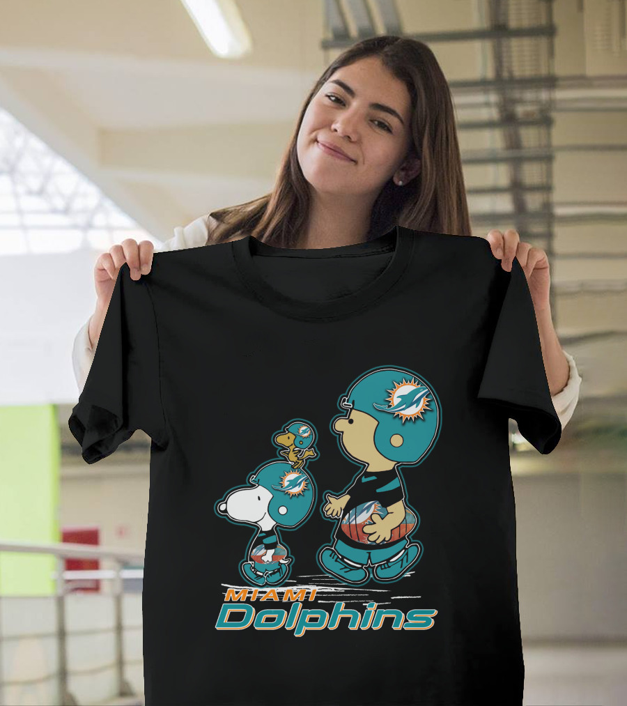 Snpfootball Miami Dolphins Peanuts Characters T-Shirt