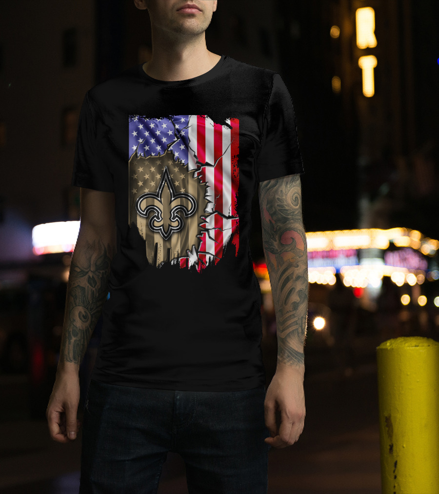 Flag V2 New Orleans Saints USA Flag Fleur-de-Lis T-Shirt