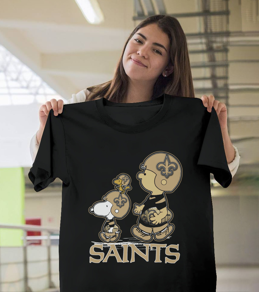 Snpfootball New Orleans Saints Peanuts Snoopy Woodstock Football Helmets T-Shirt