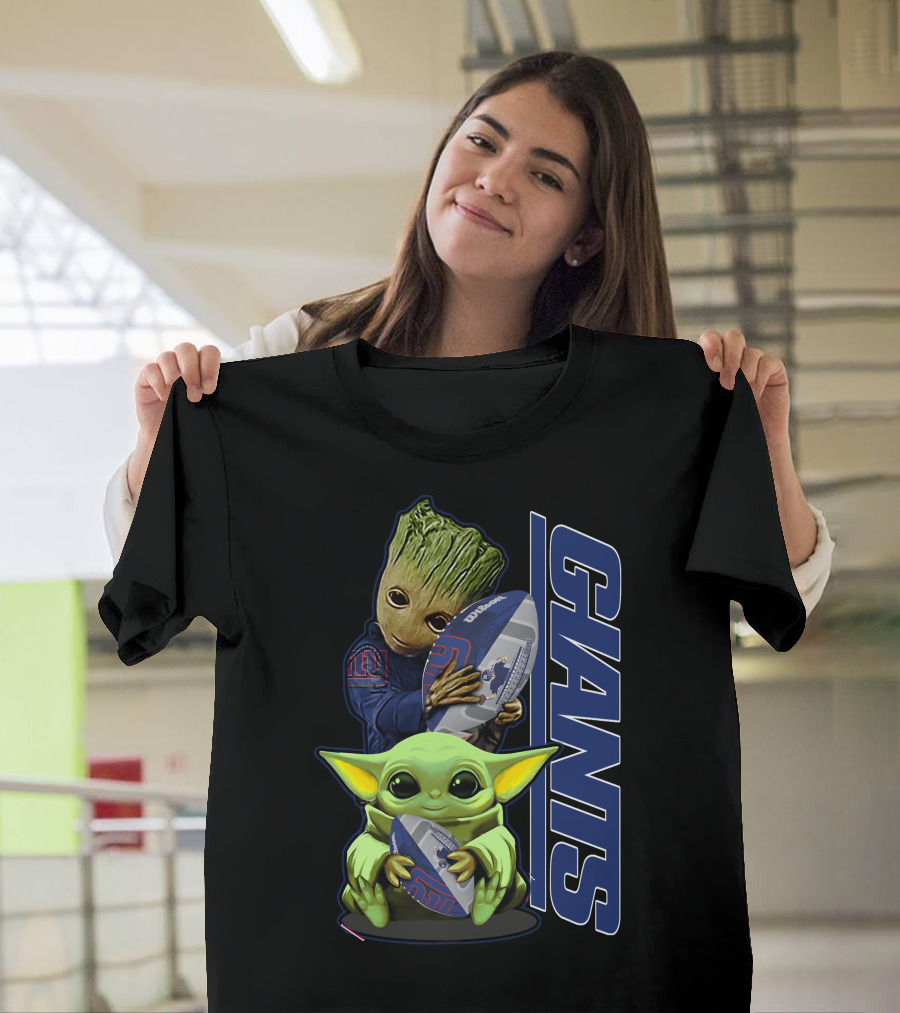 Grzd New York Giants Baby Groot and Grogu Football T-Shirt