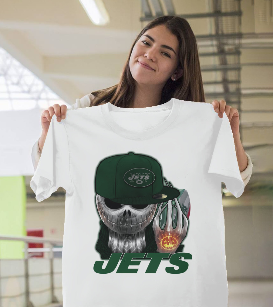 Jets Jackskull Halloween Football Fanatic T-Shirt