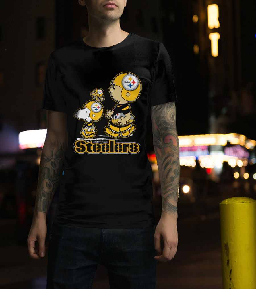 Snpfootball Pittsburgh Steelers Charlie Brown And Snoopy Peanuts Steelers Helmets T-Shirt