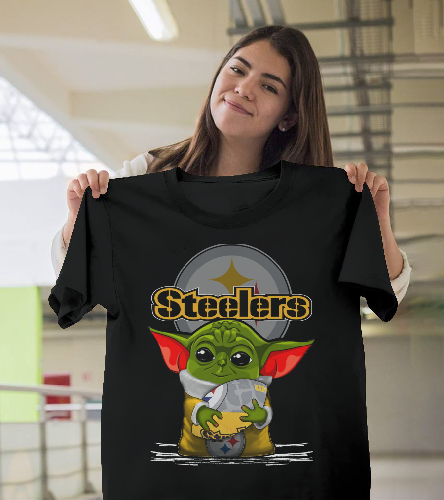 Yoda V3 Steelers Aliens Football T-Shirt