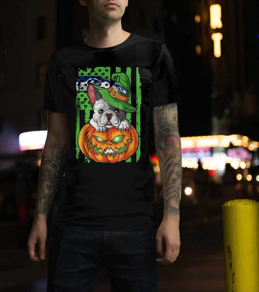 Hlw Bulldog Seattle Seahawks Halloween Pumpkin Wizard Hat T-Shirt