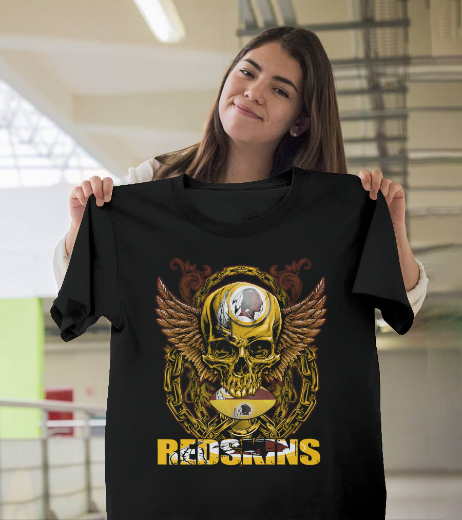 Redskins Skullfb Winged Skull Chains Feathers Football Helmet T-Shirt