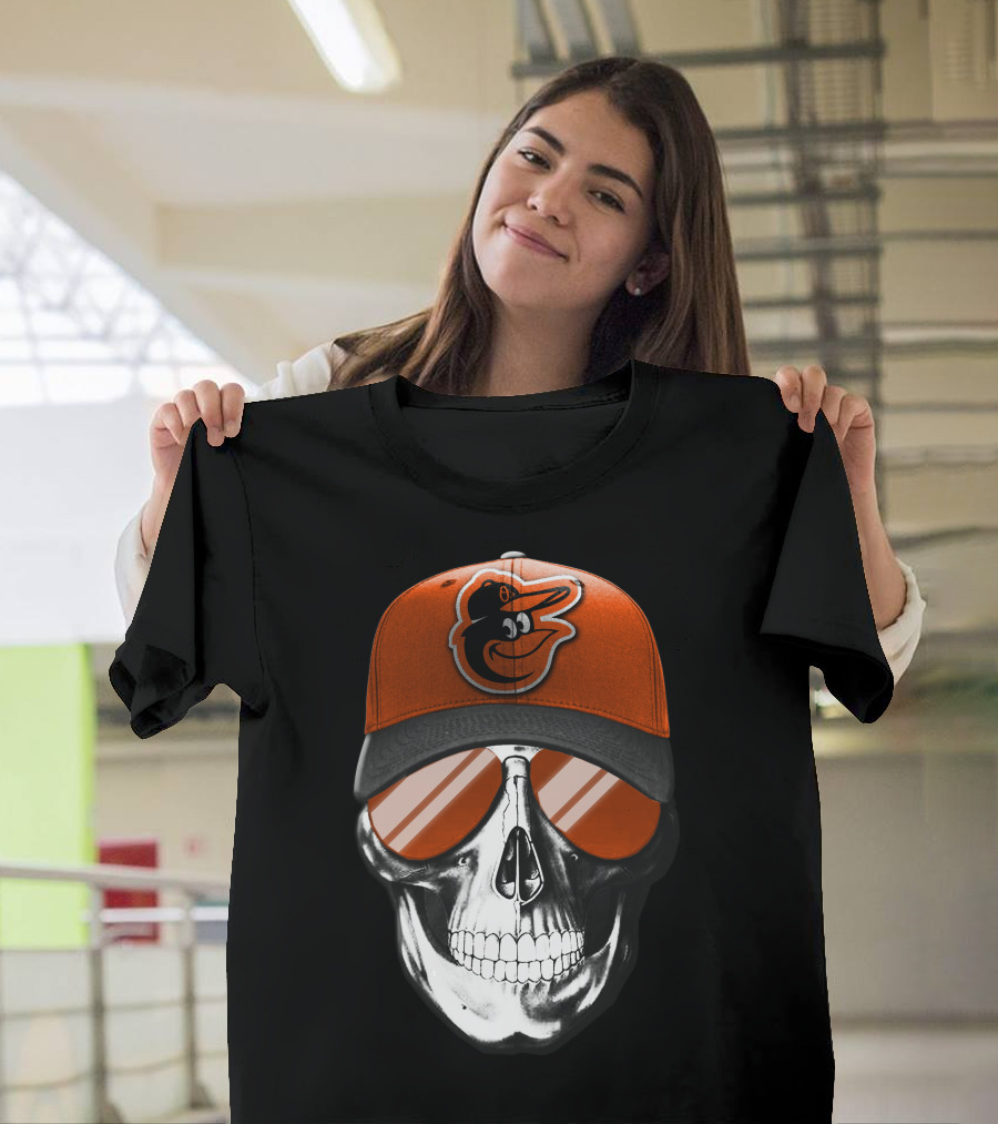 Skull V7 Baltimore Orioles Cap and Sunglasses T-Shirt